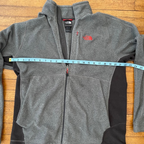 EUC - Men's The North Face Gray Full Zip Fleece Jacket Size Medium - Picture 7 of 11